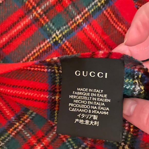 Gucci Bee Plaid Wool Scarf Unisex. Like New. - Picture 9 of 15